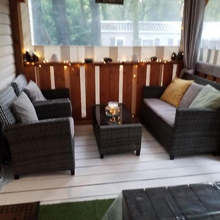Mobil Home Aventura 6-8 Personnes Tout Confort Saint-Brévin-les-Pins Kültér fotó